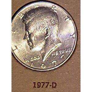 1977-D KENNEDY HALF DOLLAR NICE COLLECTIBLE COIN